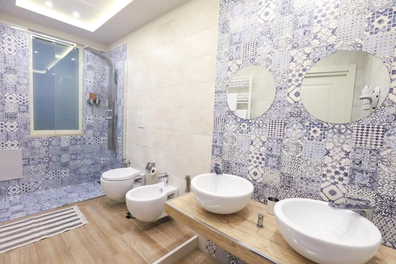 Vacuna Pleasant Rooms Naples